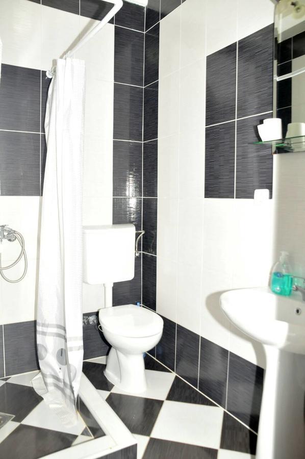 Guesthouse Vanilla Sjenica Bagian luar foto